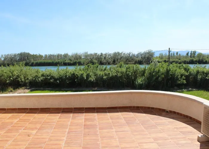 別荘 De L'ebre