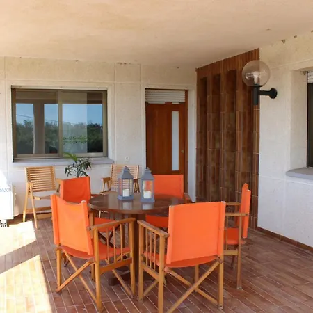 Сasa de vacaciones De L'ebre Deltebre