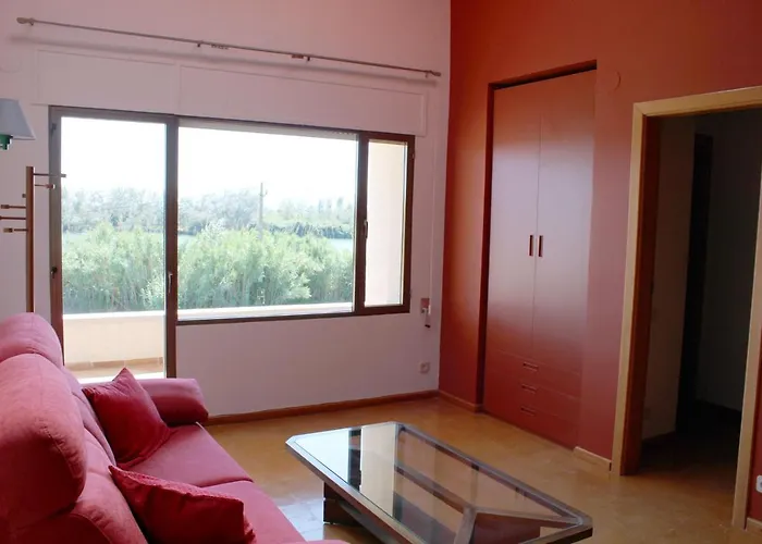 De L'ebre Semesterbostad